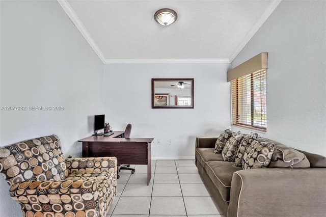741 SW 100th Ter, Pembroke Pines FL 33025 - Pembroke Pines, FL - Photo 7