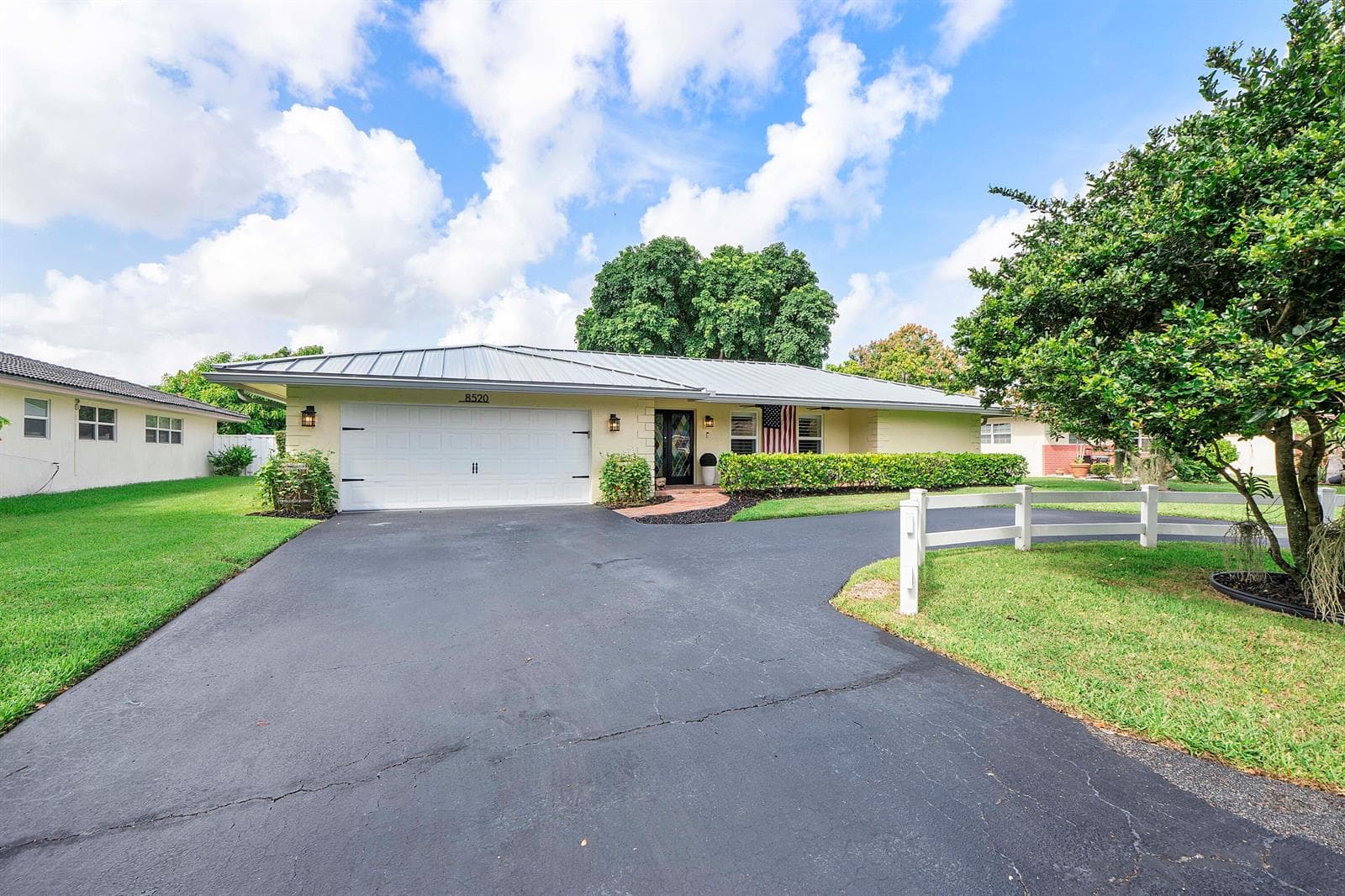 8520 NW 29th Drive, Coral Springs FL 33065 - Coral Springs, FL - Photo 1