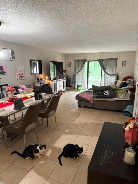 215 Lakeview Dr # 203, Weston FL 33326 - Weston, FL - Photo 2