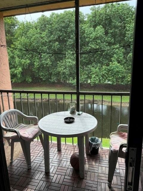 215 Lakeview Dr # 203, Weston FL 33326 - Weston, FL - Photo 4