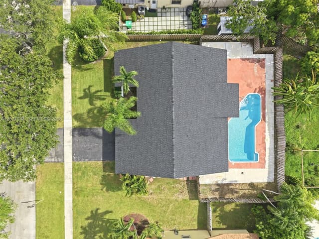3309 NW 94th Ave, Sunrise FL 33351 - Sunrise, FL - Photo 2
