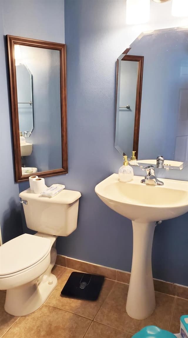 3051 Laurel Ridge Circle, Riviera Beach FL 33404 - Riviera Beach, FL - Photo 6