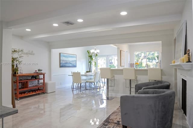 2119 NE 44th St, Lighthouse Point FL 33064 - Lighthouse Point, FL - Photo 5