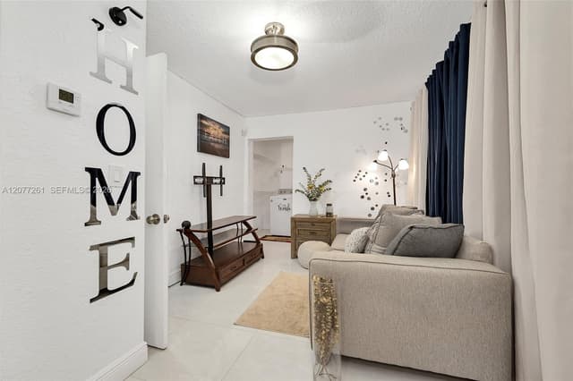 2420 NW 22nd Rd, Fort Lauderdale FL 33311 - Fort Lauderdale, FL - Photo 7