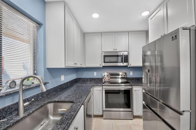 12524 SHORELINE Drive # 404, Wellington FL 33414 - Wellington, FL - Photo 7