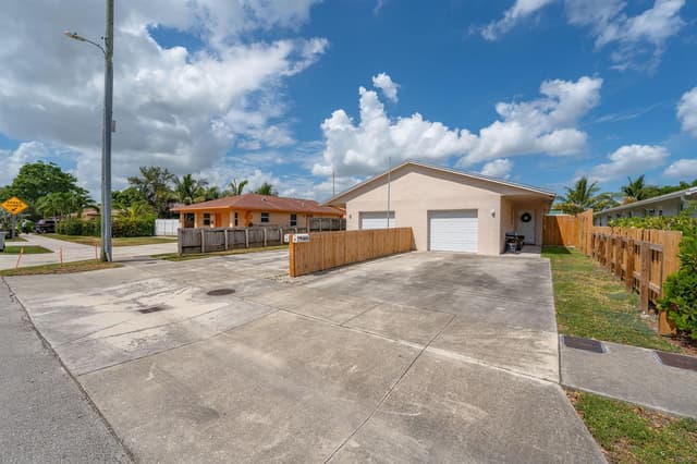 3411 NE 5 Avenue NE # 2, Pompano Beach FL 33064 - Pompano Beach, FL - Photo 3