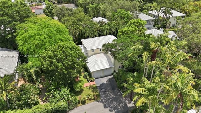 6473 Sunset Dr, South Miami FL 33143 - South Miami, FL - Photo 3