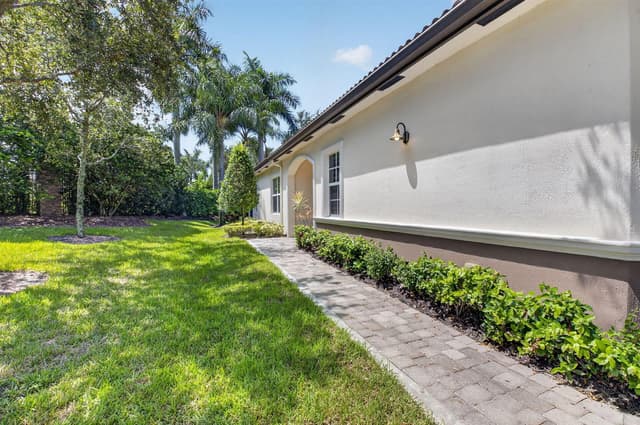 14639 Barletta Way, Delray Beach FL 33446 - Delray Beach, FL - Photo 4