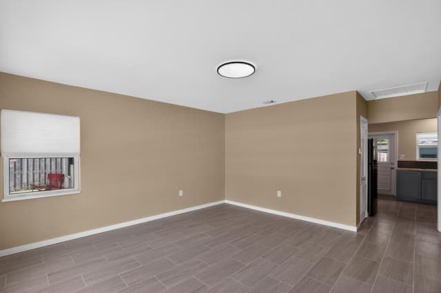 208 SW 2ND Place # 2, Dania Beach FL 33004 - Dania Beach, FL - Photo 4