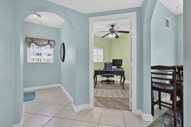 4721 Lucerne Lakes Boulevard E # 711, Lake Worth FL 33467 - Lake Worth, FL - Photo 4