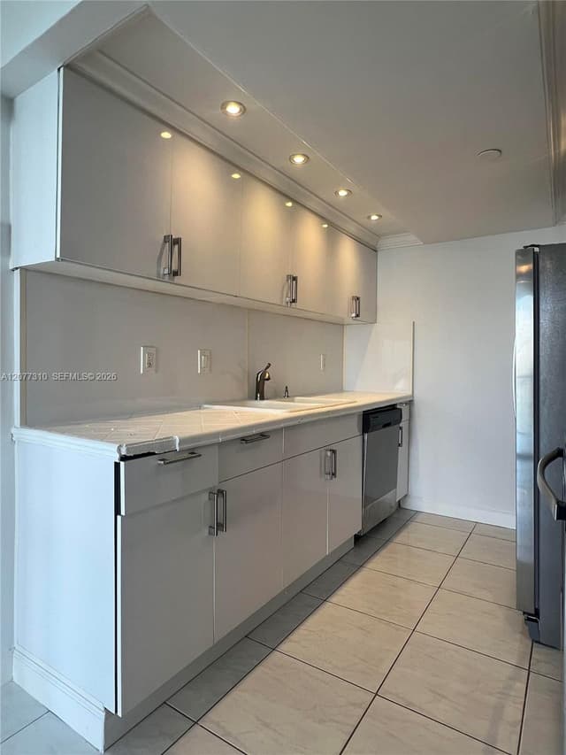 17500 N Bay Rd # S907, Sunny Isles Beach FL 33160 - Sunny Isles Beach, FL - Photo 7