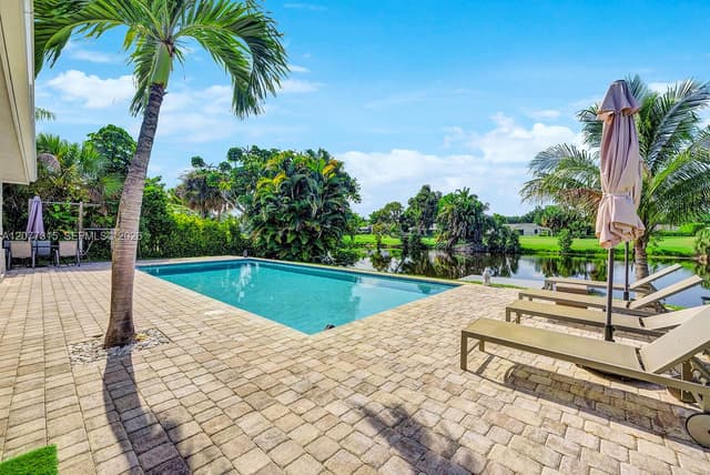 3324 Lakeview Blvd, Delray Beach FL 33445 - Delray Beach, FL - Photo 7