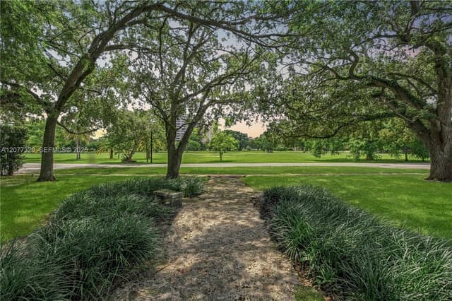 665 N Greenway Dr, Coral Gables FL 33134 - Coral Gables, FL - Photo 7
