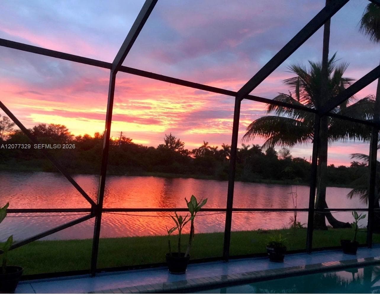 2386 SW 183rd Ter, Miramar FL 33029 - Miramar, FL - Photo 1