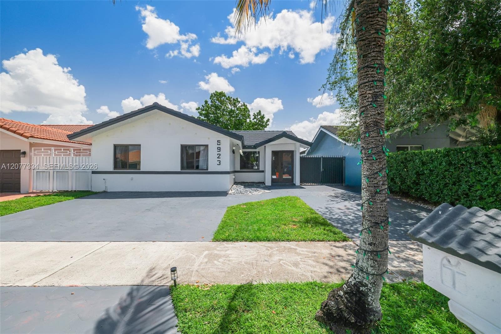 5923 SW 147th Pl, Miami FL 33193 - Miami, FL - Photo 1