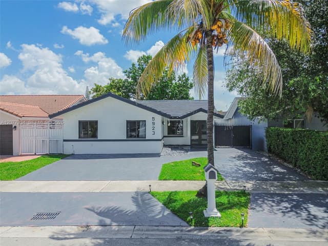 5923 SW 147th Pl, Miami FL 33193 - Miami, FL - Photo 4
