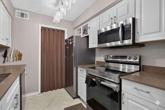 2300 NW 33RD Street # 904, Oakland Park FL 33309 - Oakland Park, FL - Photo 5