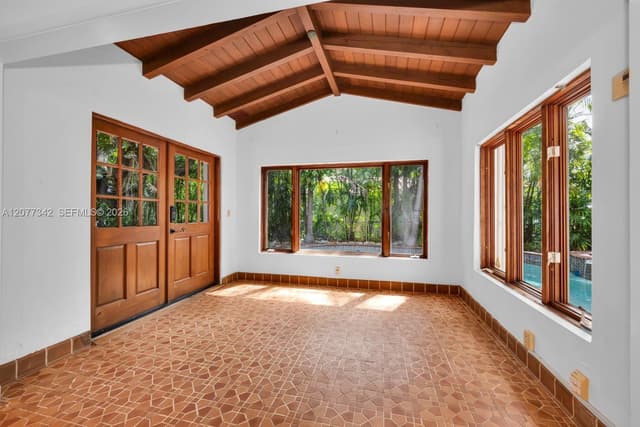 5111 Maggiore St, Coral Gables FL 33146 - Coral Gables, FL - Photo 4