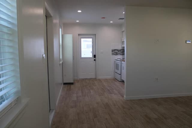 47 SE 12TH Street, Dania Beach FL 33004 - Dania Beach, FL - Photo 7
