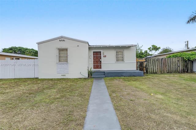 3940 NW 2nd St, Miami FL 33126 - Miami, FL - Photo 2