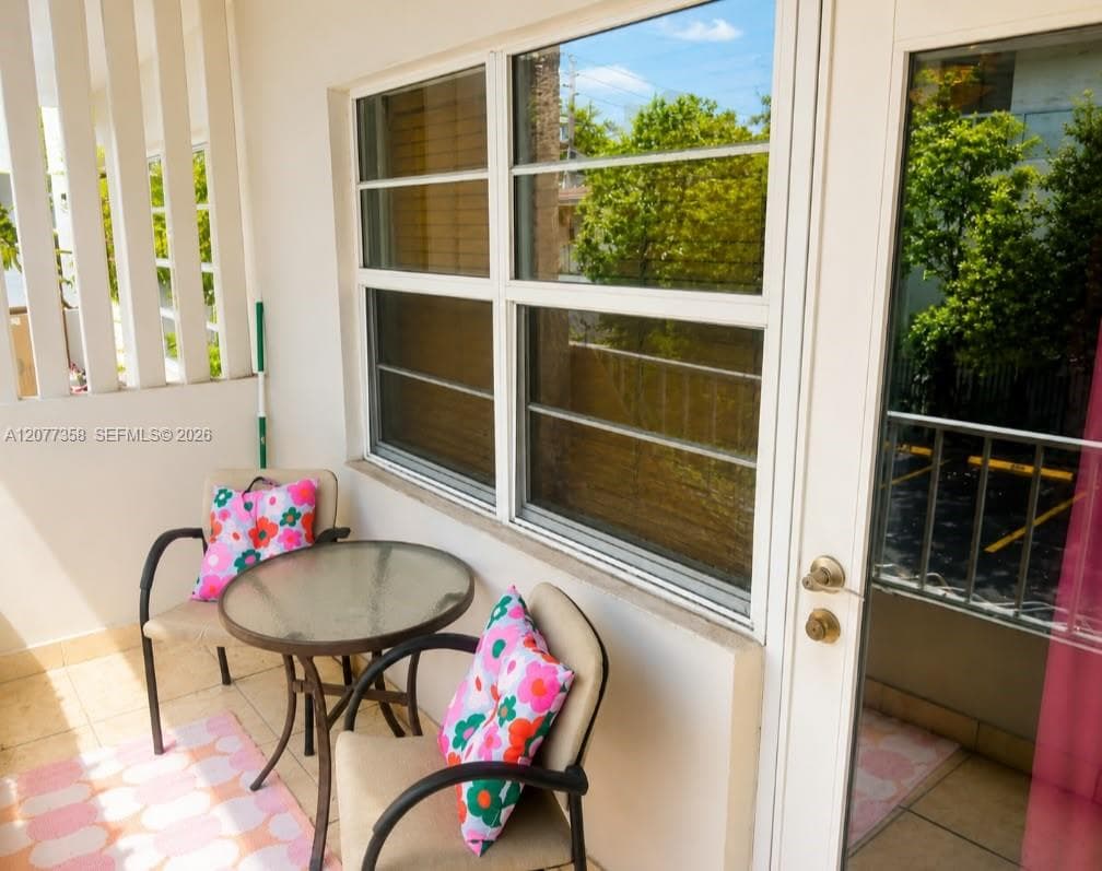 528 Meridian Ave # 202A, Miami Beach FL 33139 - Miami Beach, FL - Photo 1