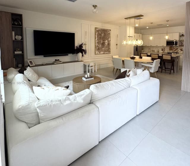 4867 NW 84th Ave, Doral FL 33166 - Doral, FL - Photo 3