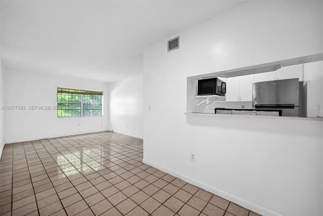 220 NW 107th Ave # 204, Miami FL 33172 - Miami, FL - Photo 2