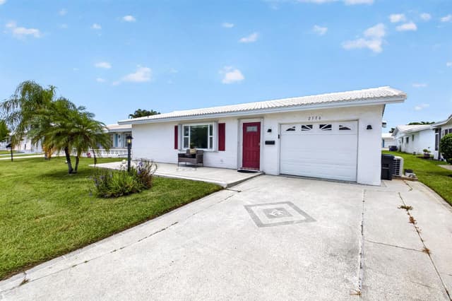 2116 SW 22ND Court, Boynton Beach FL 33426 - Boynton Beach, FL - Photo 2