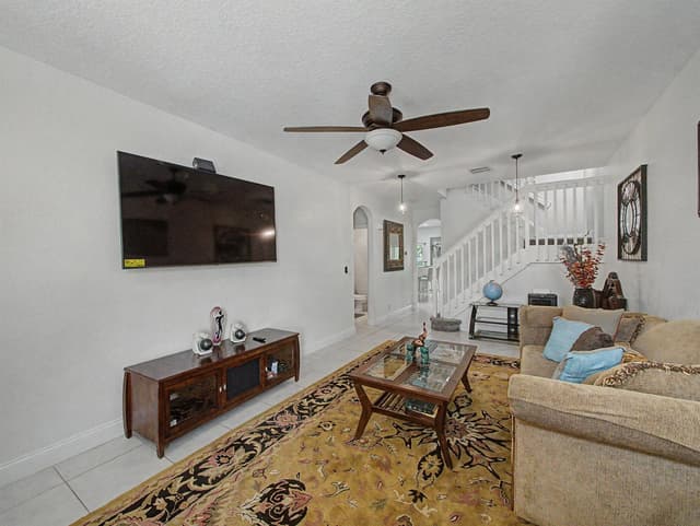 206 Birch Street, Boynton Beach FL 33426 - Boynton Beach, FL - Photo 5