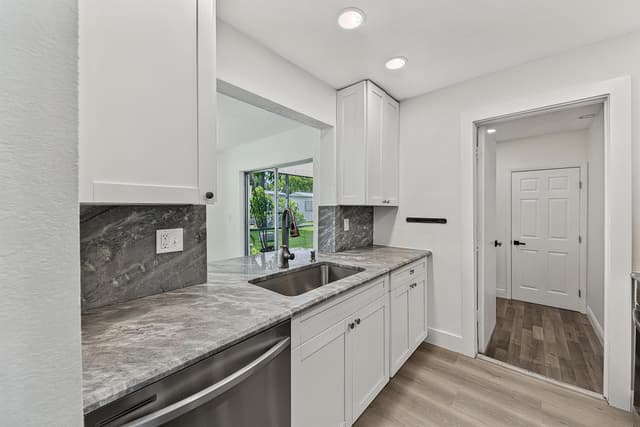 1190 NW 90TH Avenue, Plantation FL 33322 - Plantation, FL - Photo 3