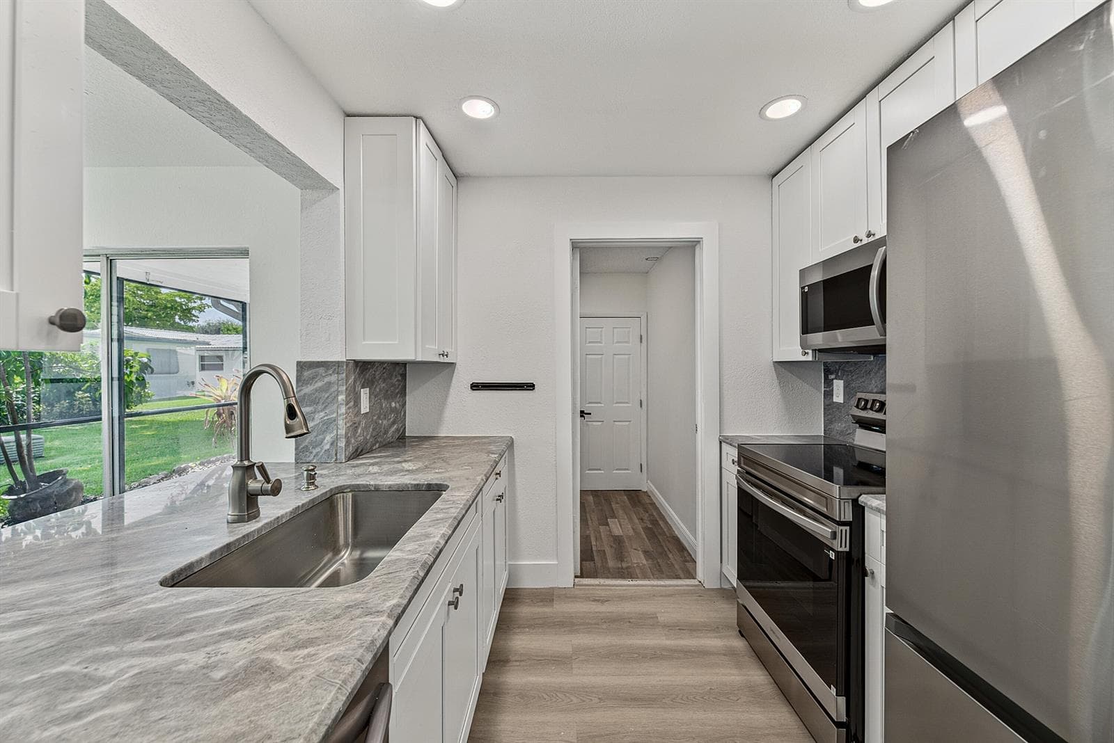 1190 NW 90TH Avenue, Plantation FL 33322 - Plantation, FL - Photo 1