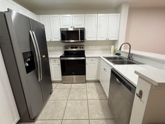 4167 CRYSTAL LAKE Drive, Deerfield Beach FL 33064 - Deerfield Beach, FL - Photo 5