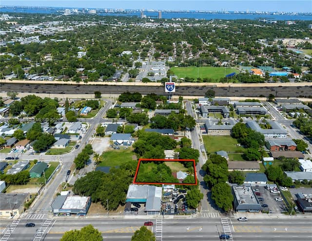 649 NW 65th St, Miami FL 33150 - Miami, FL - Photo 3