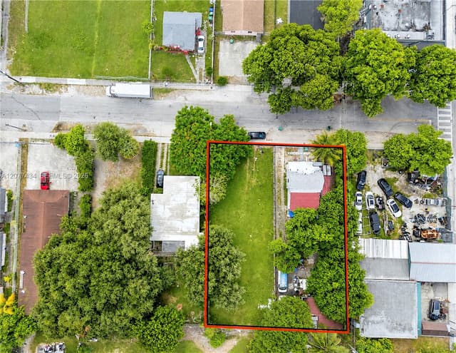 649 NW 65th St, Miami FL 33150 - Miami, FL - Photo 4