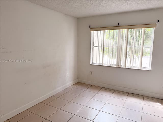 4235 N University Dr # 103, Sunrise FL 33351 - Sunrise, FL - Photo 4
