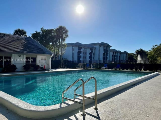 721 N Pine Island Rd # 213, Plantation FL 33324 - Plantation, FL - Photo 5