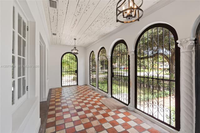 1202 Granada Blvd, Coral Gables FL 33134 - Coral Gables, FL - Photo 7