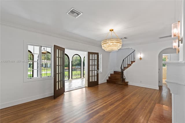 1202 Granada Blvd, Coral Gables FL 33134 - Coral Gables, FL - Photo 4