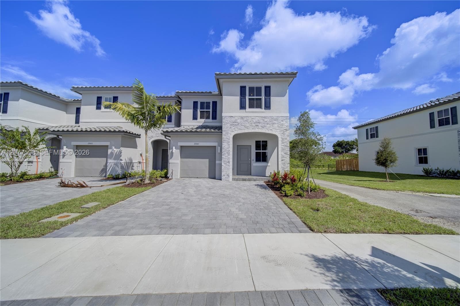 11881 NW 47th Mnr, Coral Springs FL 33076 - Coral Springs, FL - Photo 1