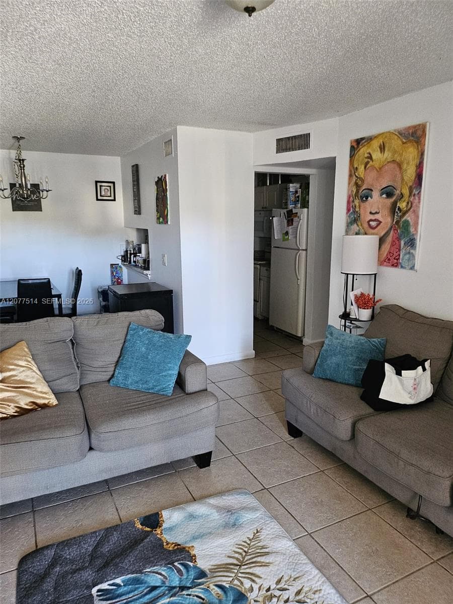 1838 Abbey Rd # 208, West Palm Beach FL 33415 - West Palm Beach, FL - Photo 1