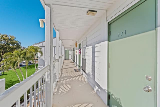 271 Cypress Point Drive, Palm Beach Gardens FL 33418 - Palm Beach Gardens, FL - Photo 5