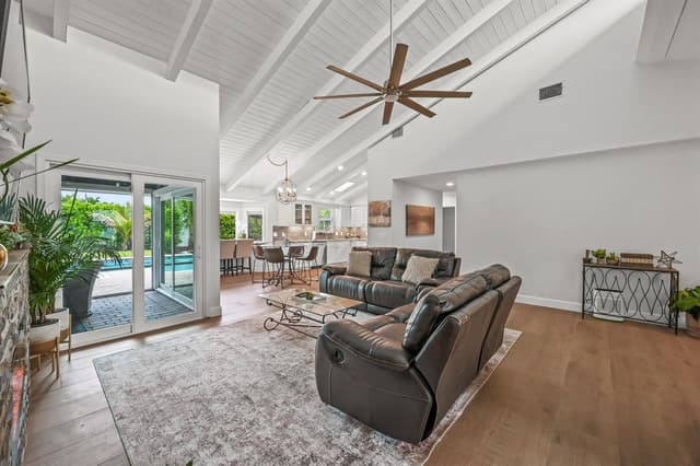 1102 Kriss Lane, Jupiter FL 33458 - Jupiter, FL - Photo 6