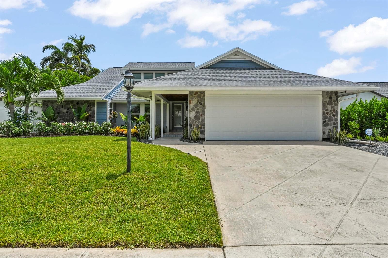 1102 Kriss Lane, Jupiter FL 33458 - Jupiter, FL - Photo 1