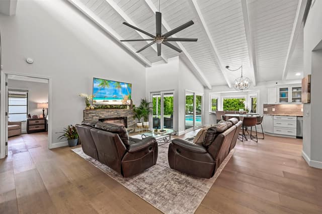1102 Kriss Lane, Jupiter FL 33458 - Jupiter, FL - Photo 5