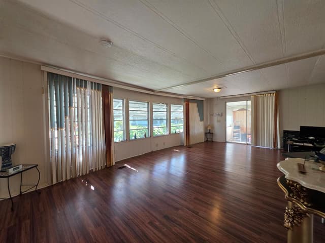 6125 N Guava Lane, Atlantis FL 33462 - Atlantis, FL - Photo 5