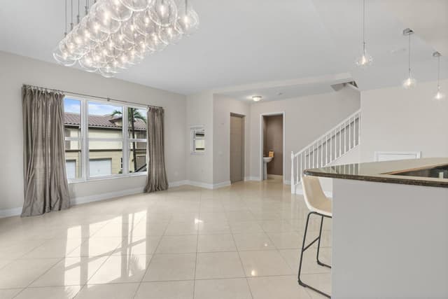 2617 NE 14th Avenue # 109, Wilton Manors FL 33334 - Wilton Manors, FL - Photo 7
