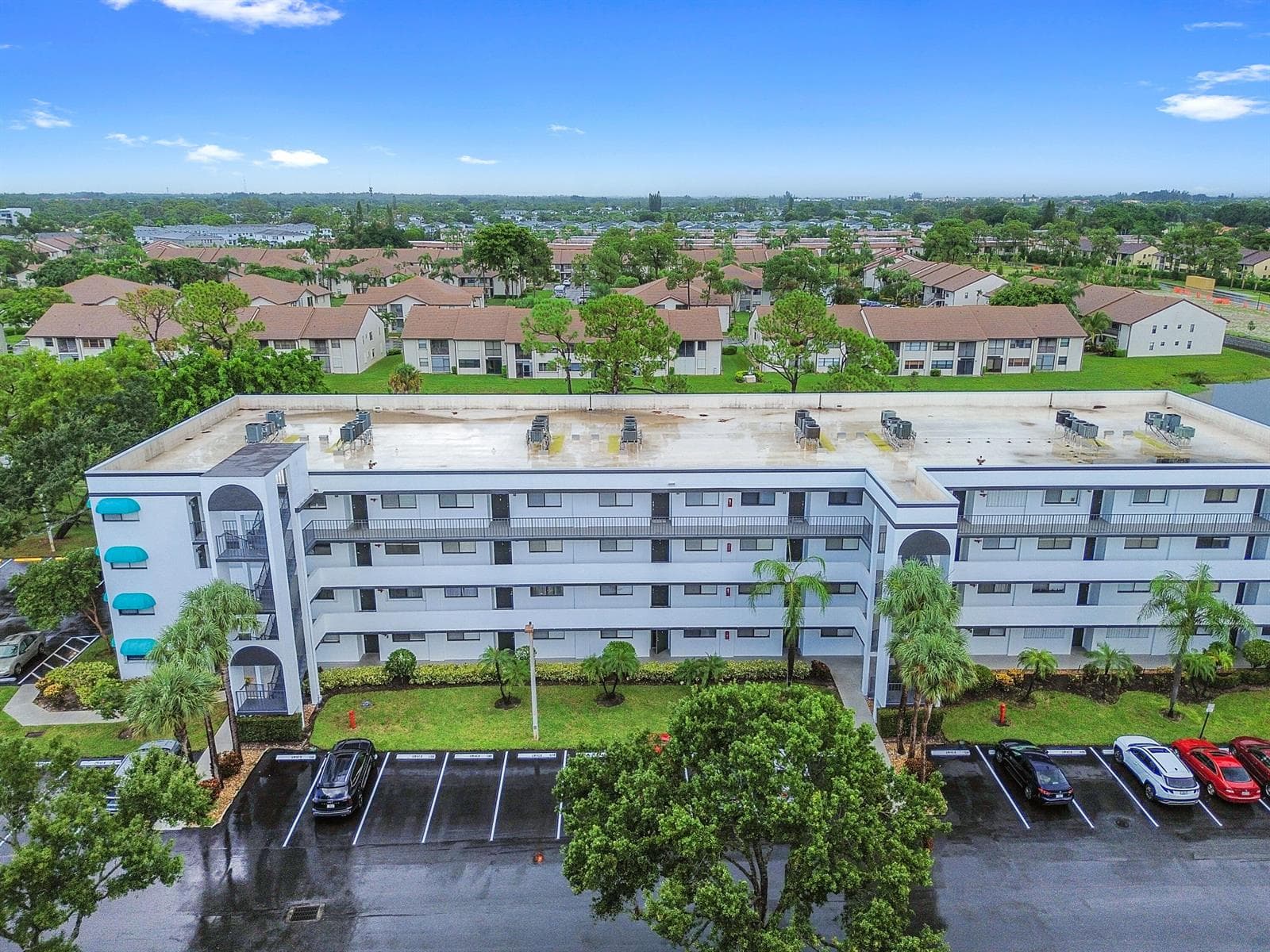 4725 LUCERNE LAKES Boulevard E # 202, Lake Worth FL 33467