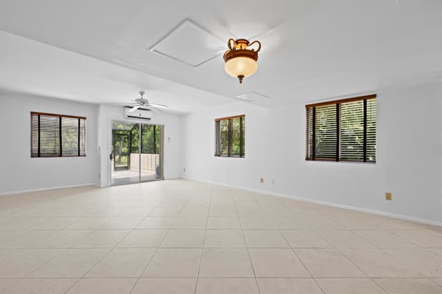 6151 Riverwalk Lane Unit 8, Jupiter FL 33458 - Jupiter, FL - Photo 7