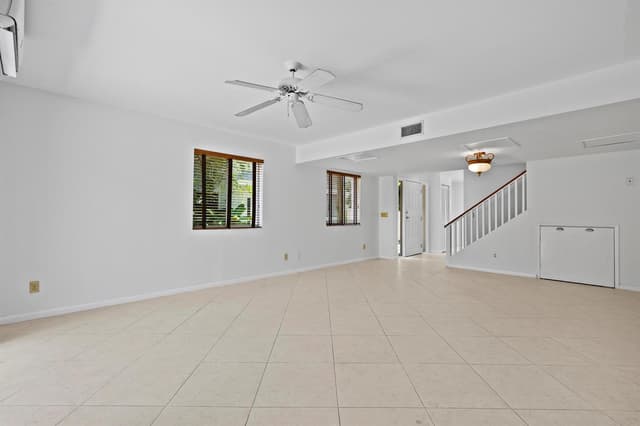 6151 Riverwalk Lane Unit 8, Jupiter FL 33458 - Jupiter, FL - Photo 5