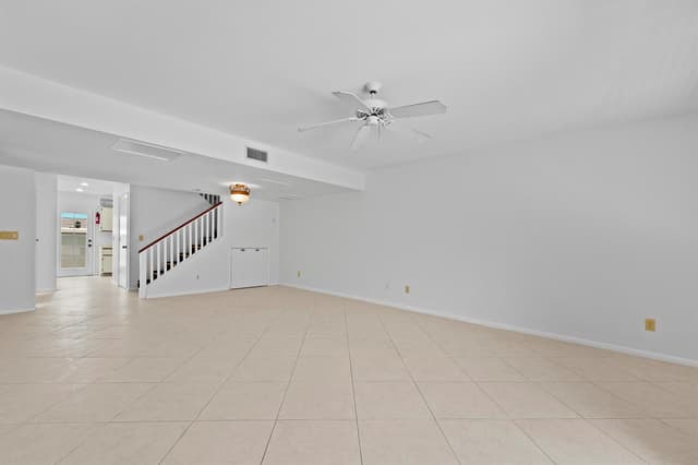 6151 Riverwalk Lane Unit 8, Jupiter FL 33458 - Jupiter, FL - Photo 4